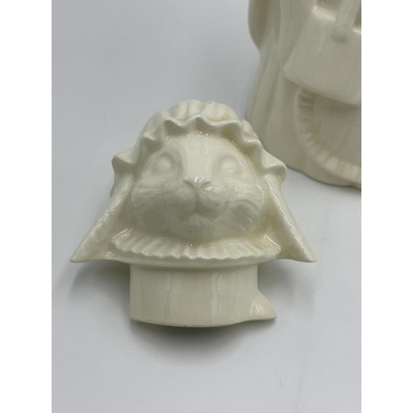 Vtg Bunny Rabbit Teapot White Ceramic Lid 9" Signed Collectible Cottage Core - Picture 7 of 10